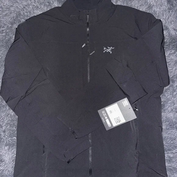 Arc'teryx Men's Black gamma jacket - Picture 1 of 4